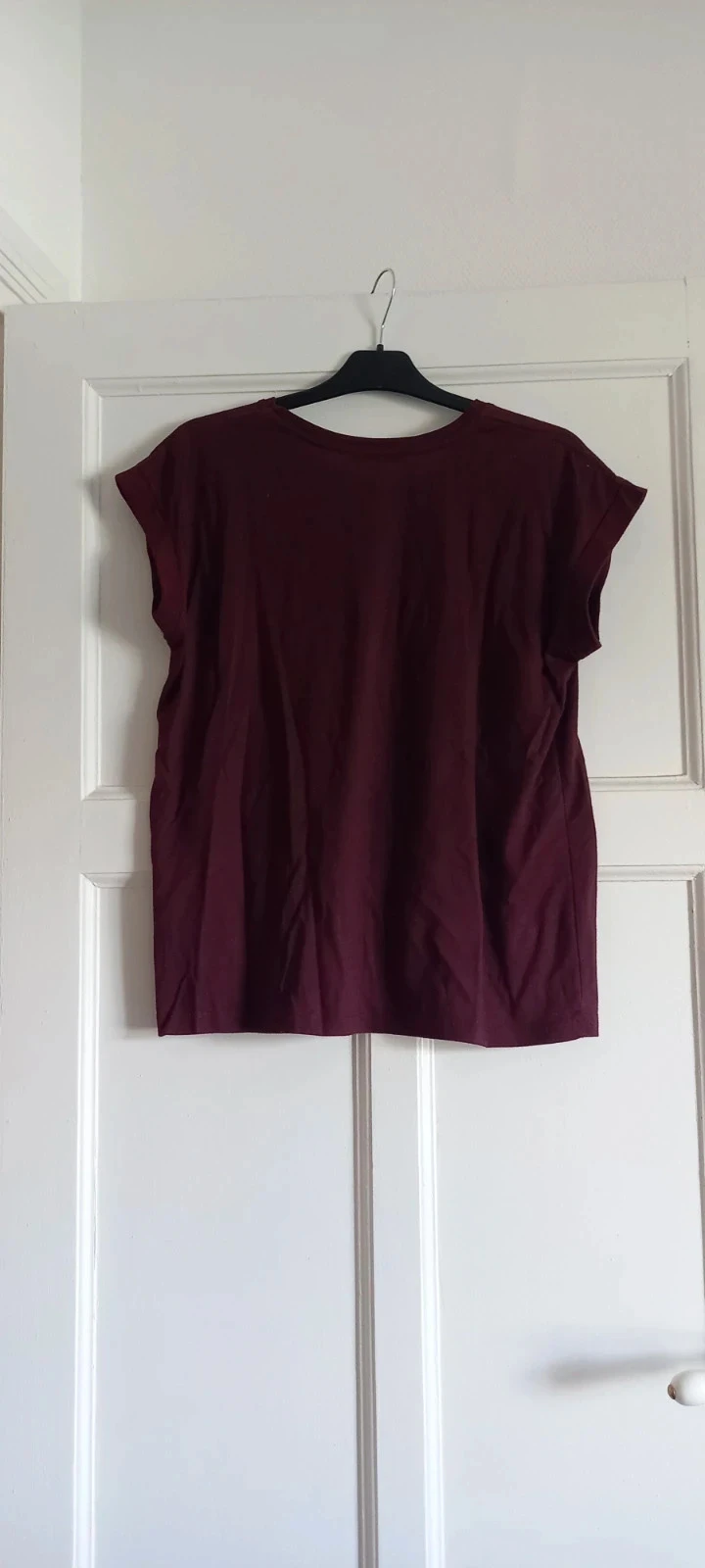 T-shirt bordeaux gémo 38 inscription everybody wants to be a cat – photo 2